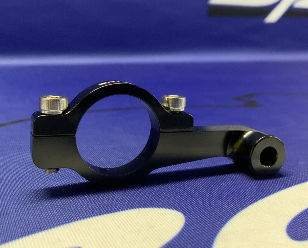 Active Universal Remote Cable Bracket W-WCY-06R6-11