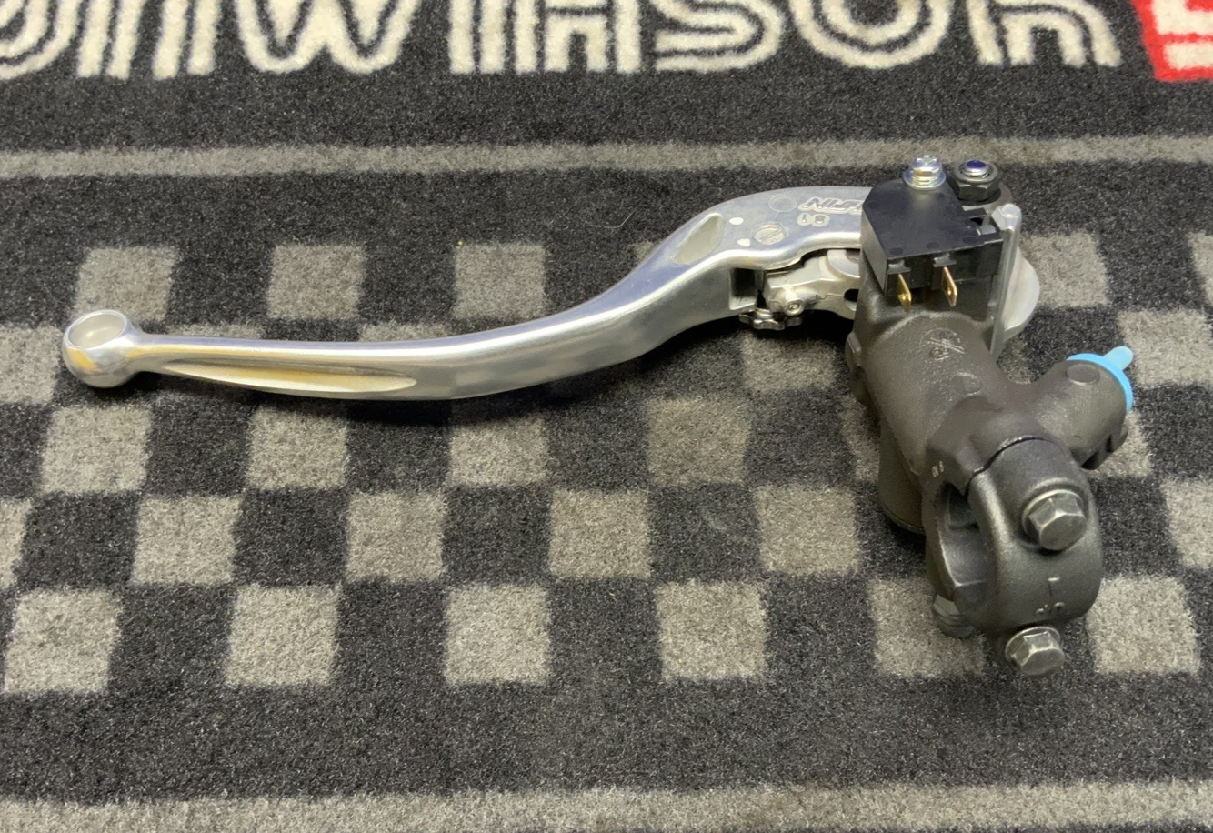 Yamaha Front Brake Master Cylinder Assembly YZF-R6 2017-2024 OEM 2CR-2580A-00-00