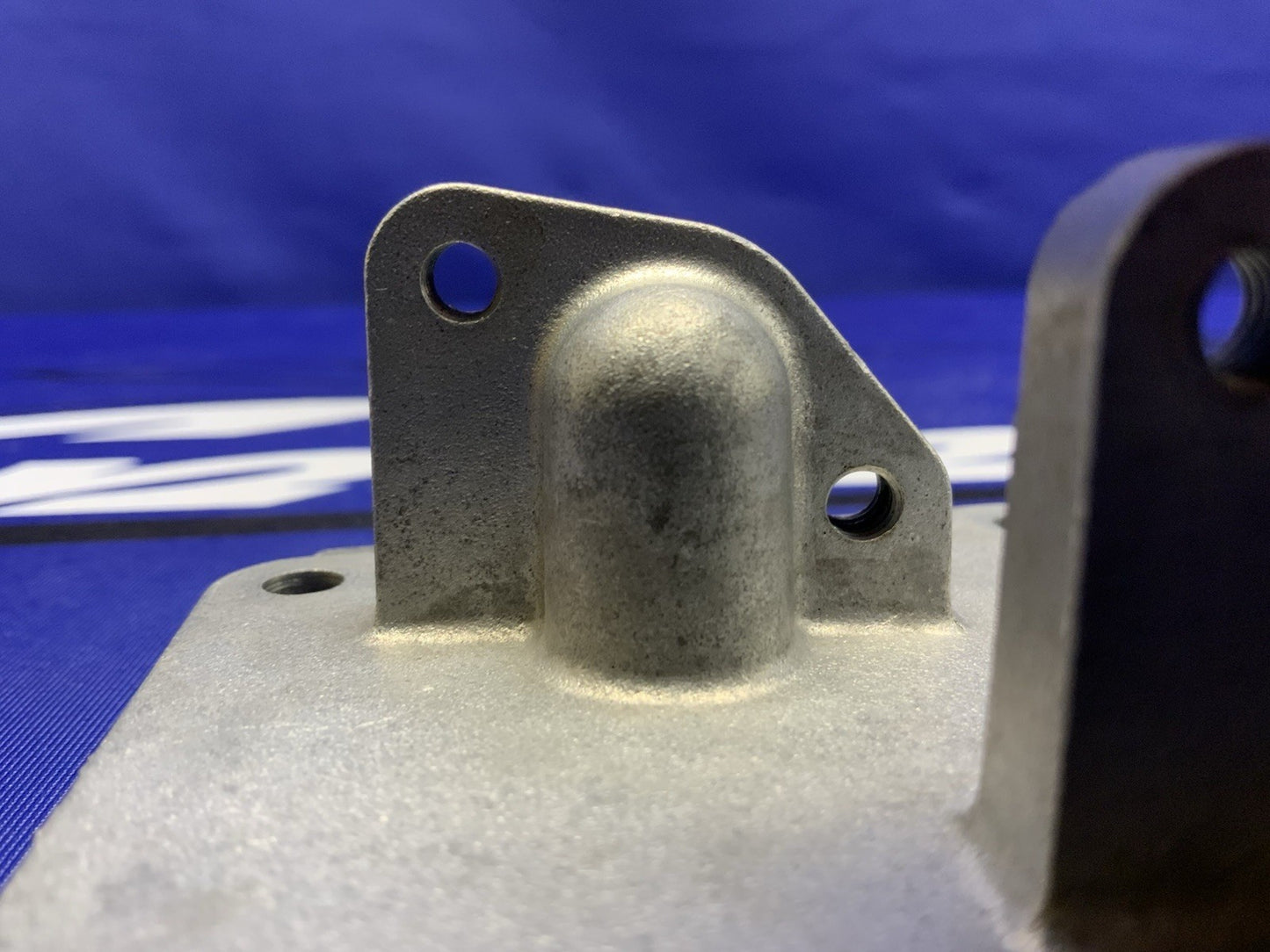 Suzuki Oil Cooler Hose Plate GSX-R1000 17-23 OEM 16469-17K00