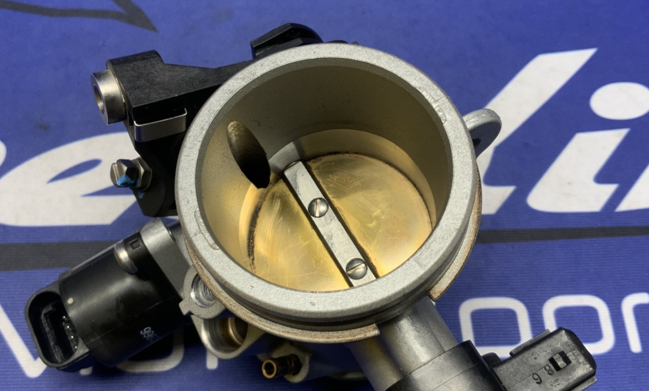 BMW Left Throttle Body Assembly R1200GS 2004-2010 OEM 13547672731