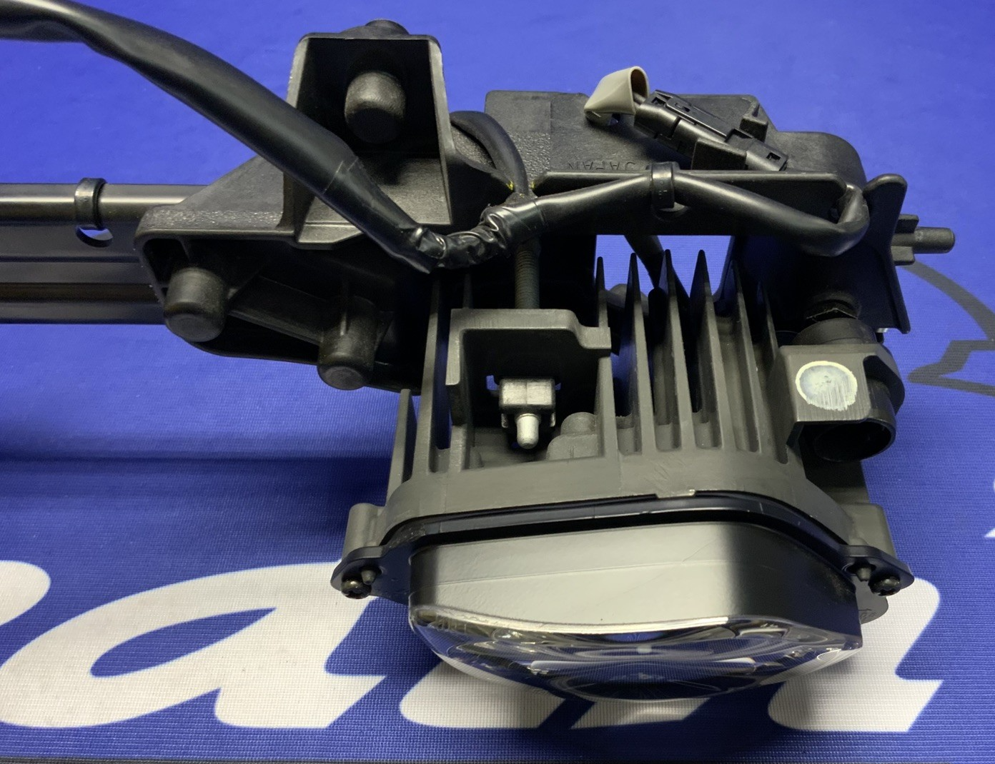 Yamaha Headlight Assembly YZF-R6 2017-2020 OEM BN6-84300-00-00