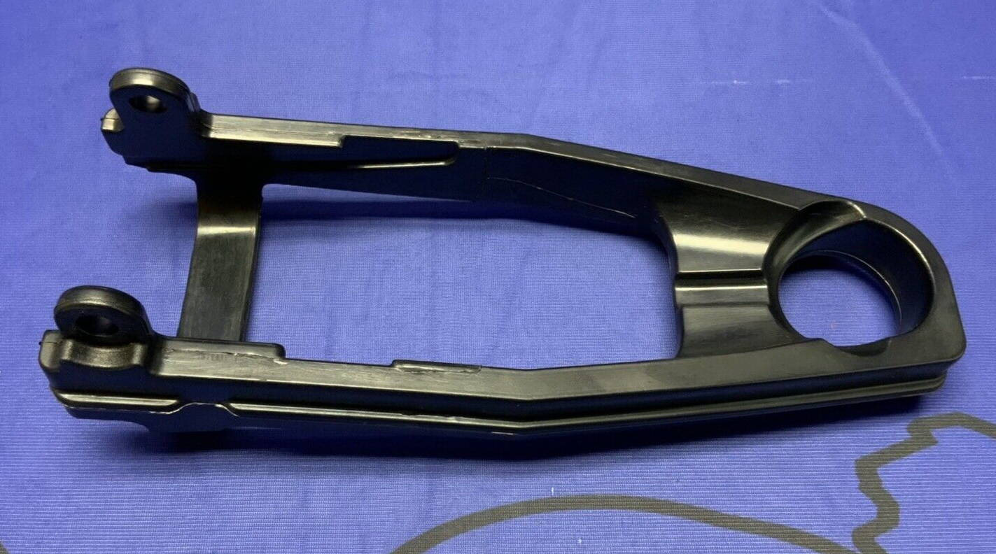 Suzuki Rear Chain Guard SV650 2015, 2017, 2018-2020 OEM 61273-44H00