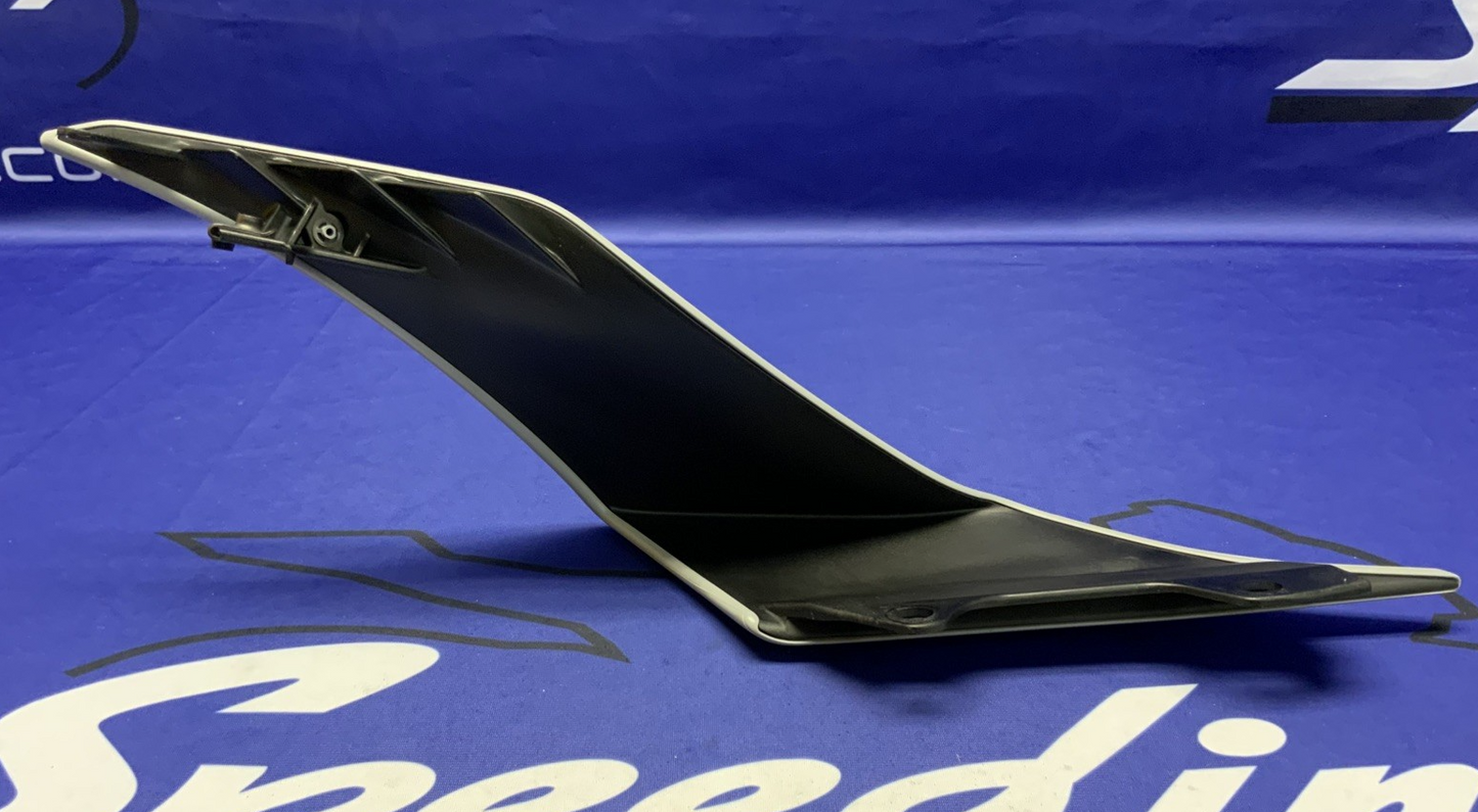 Yamaha Left Tail Fairing (Gray & Blue) YZF-R6 2017-2024 OEM BN6-W2171-50-P5