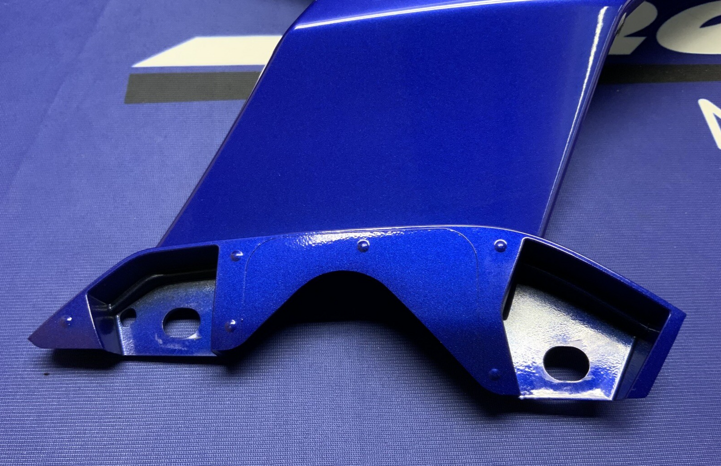Yamaha Right Upper Fairing (Blue) YZF-R6 2017-2024 OEM BN6-2117W-00-P0
