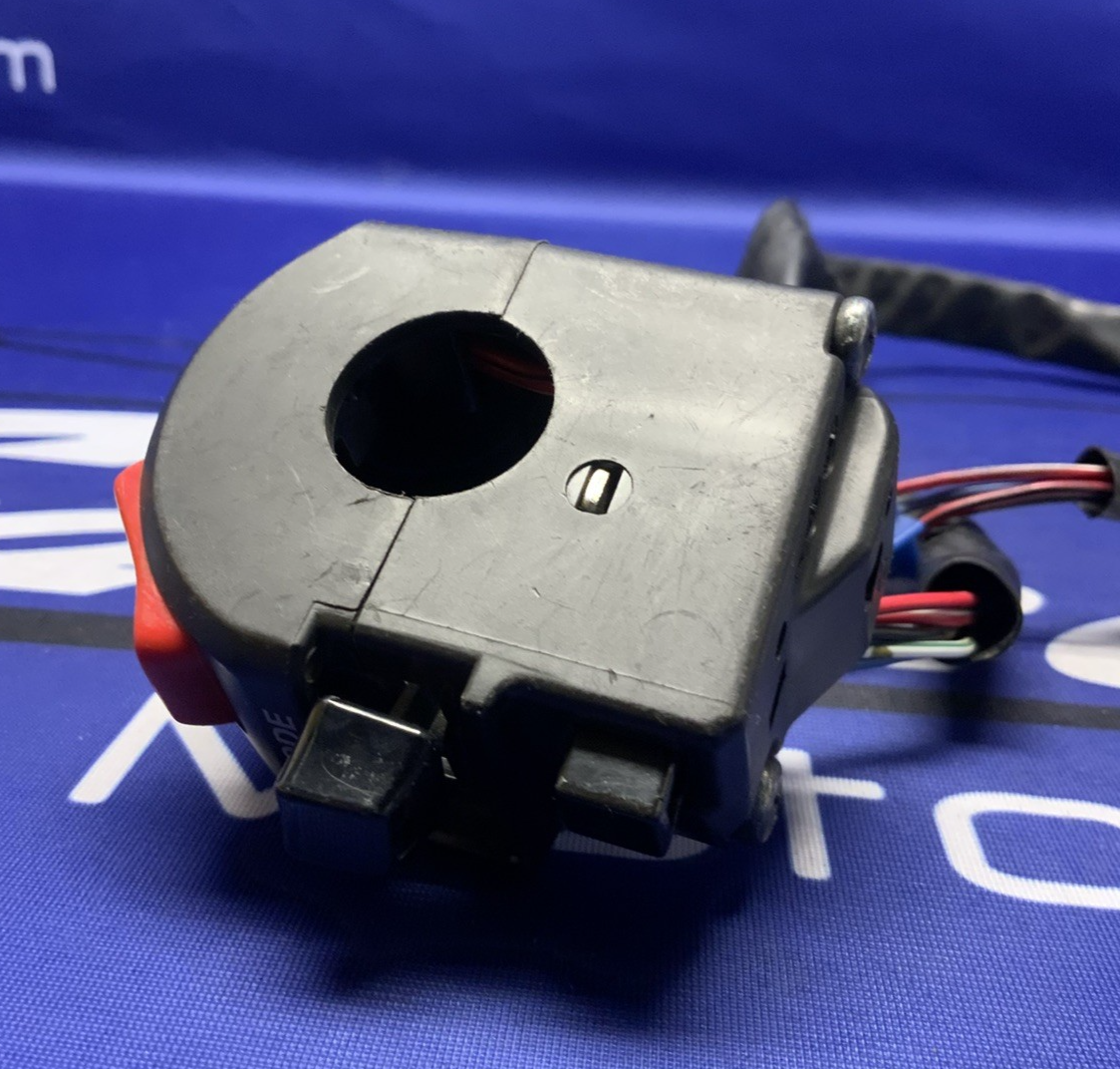 Right Handlebar Switch Assembly YZF-R6 2006-2016