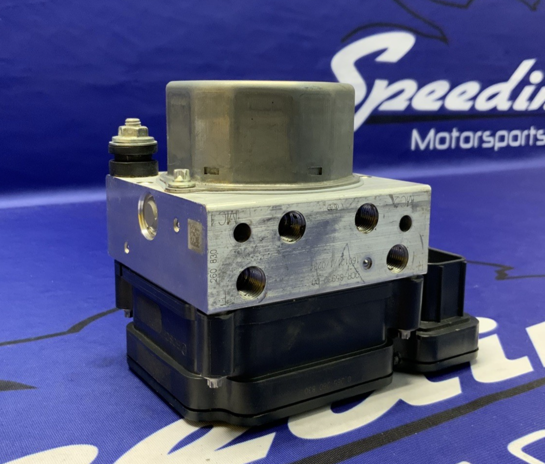 Yamaha ABS Pump Module Unit YZF-R1/S/M 2015-2019 OEM 2CR-85930-09-00