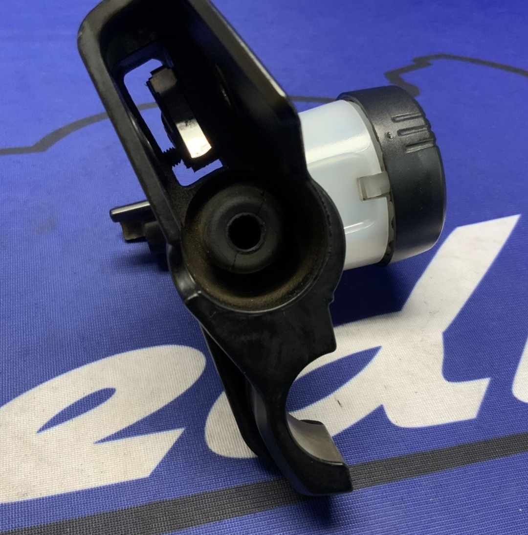 BMW Clutch Master Cylinder Assy R1200GS 2004-2010 OEM 32727728852