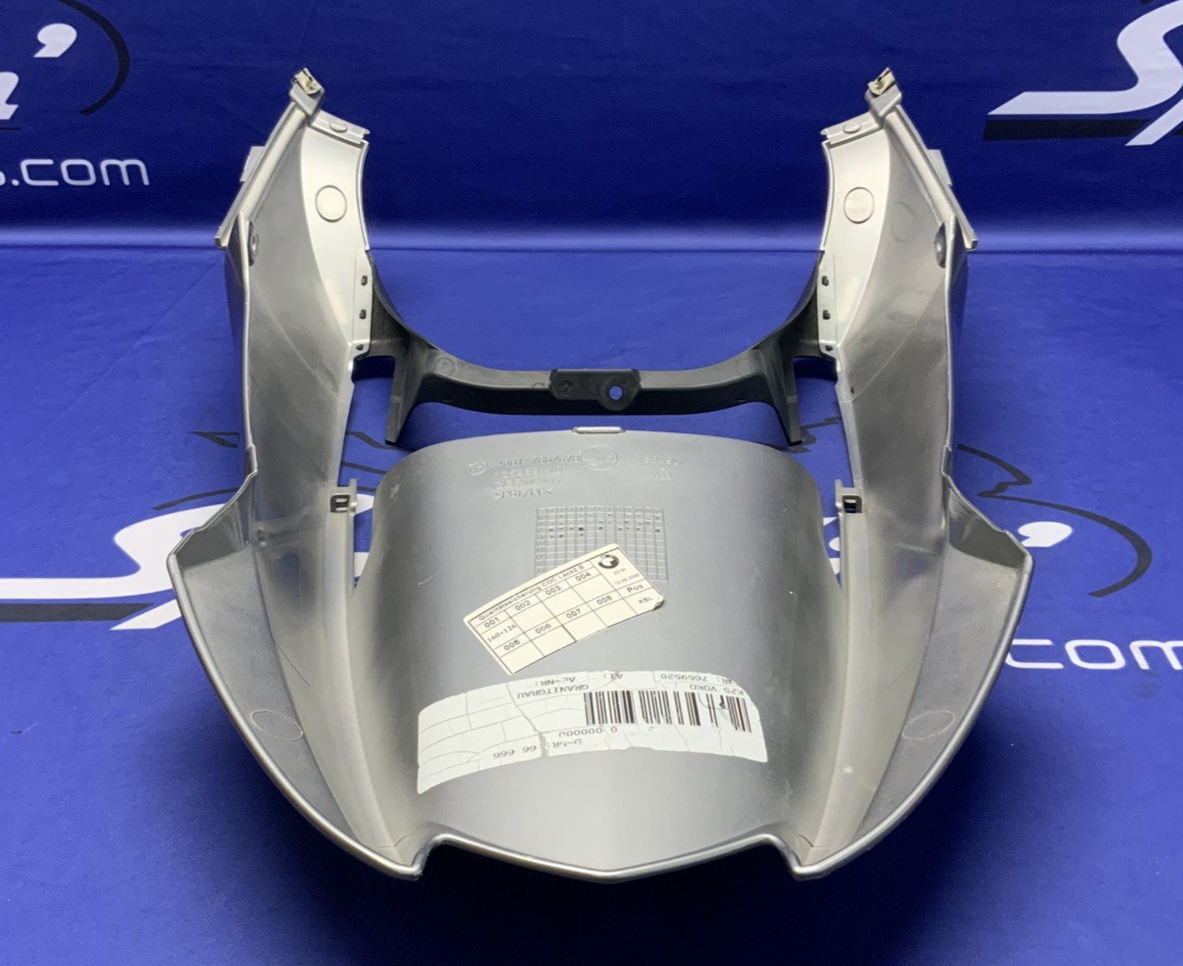 BMW Front Wheel Fender (Silver) R1200GS 2004-2007 OEM 46617667678