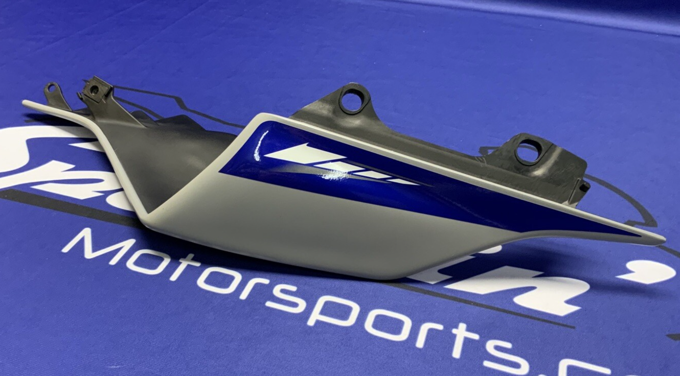 Yamaha Left Tail Fairing (Gray & Blue) YZF-R6 2017-2024 OEM BN6-W2171-50-P5