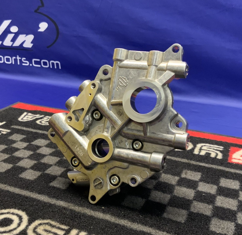 H-D Cam Shaft Support Plate W/ Oil Pump Assy Ultra Limited 2018-24 OEM 25400133