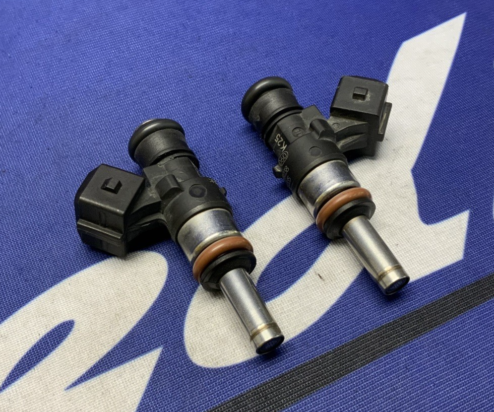 BMW Injector Set R1200GS 2004-2018 OEM 13617672335