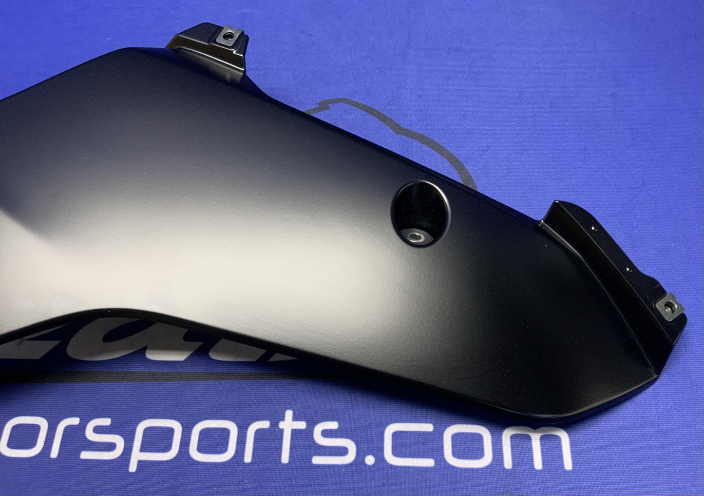 Yamaha Right Lower Fairing (Raven Black) YZF-R6 2017-2026 OEM BN6-28395-00-P1