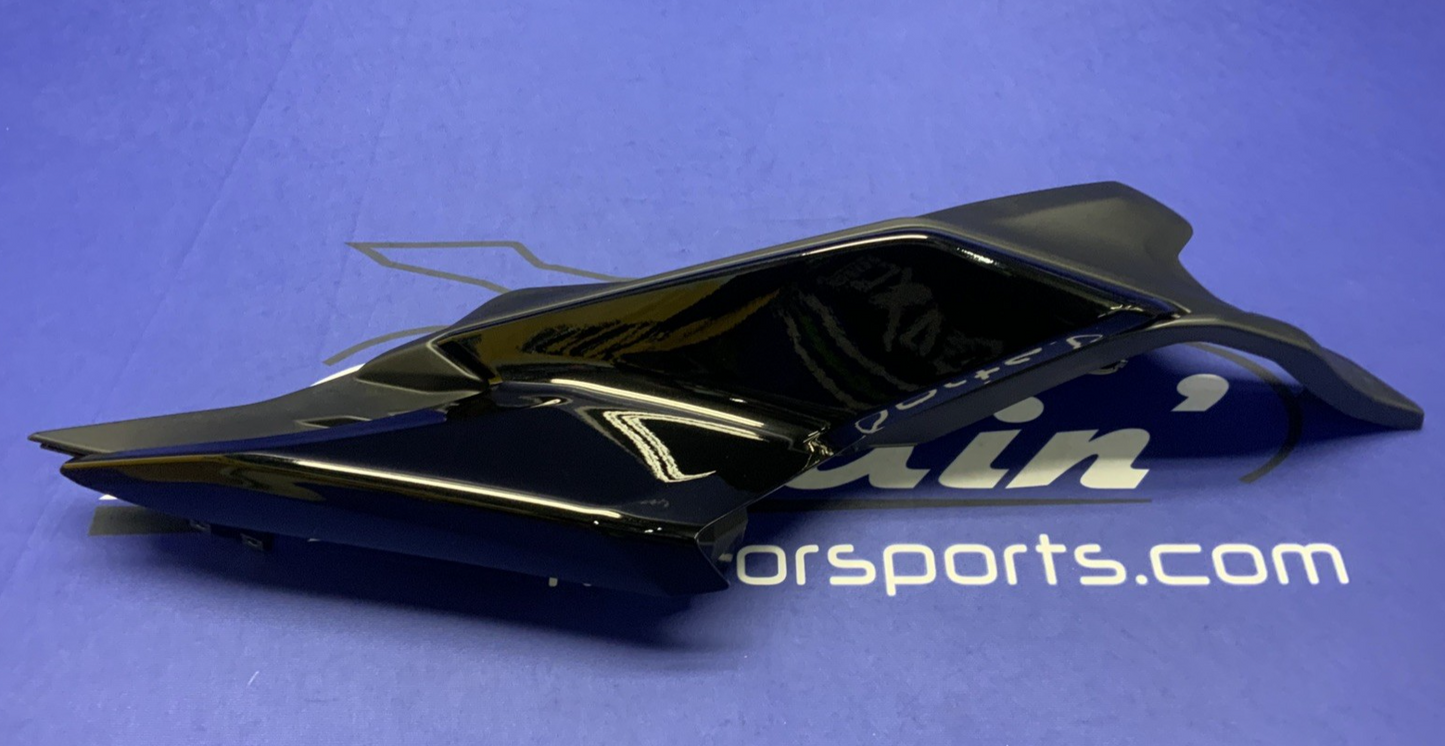 Yamaha Left Tail Fairing (Black) YZF-R9 2025 OEM BKN-21711-00-P3