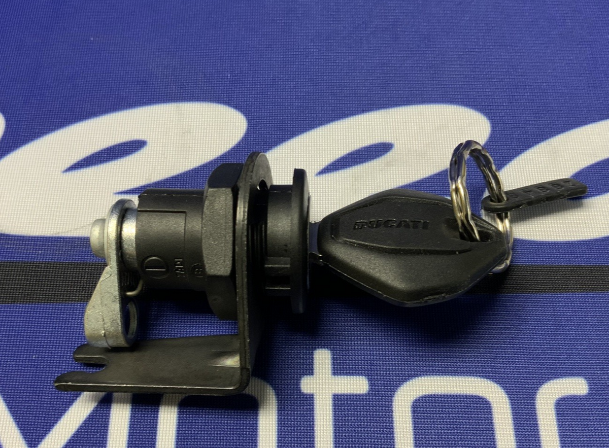 Ducati Ignition/Seat Lock Set Panigale V2 2023 OEM 38520981C-1
