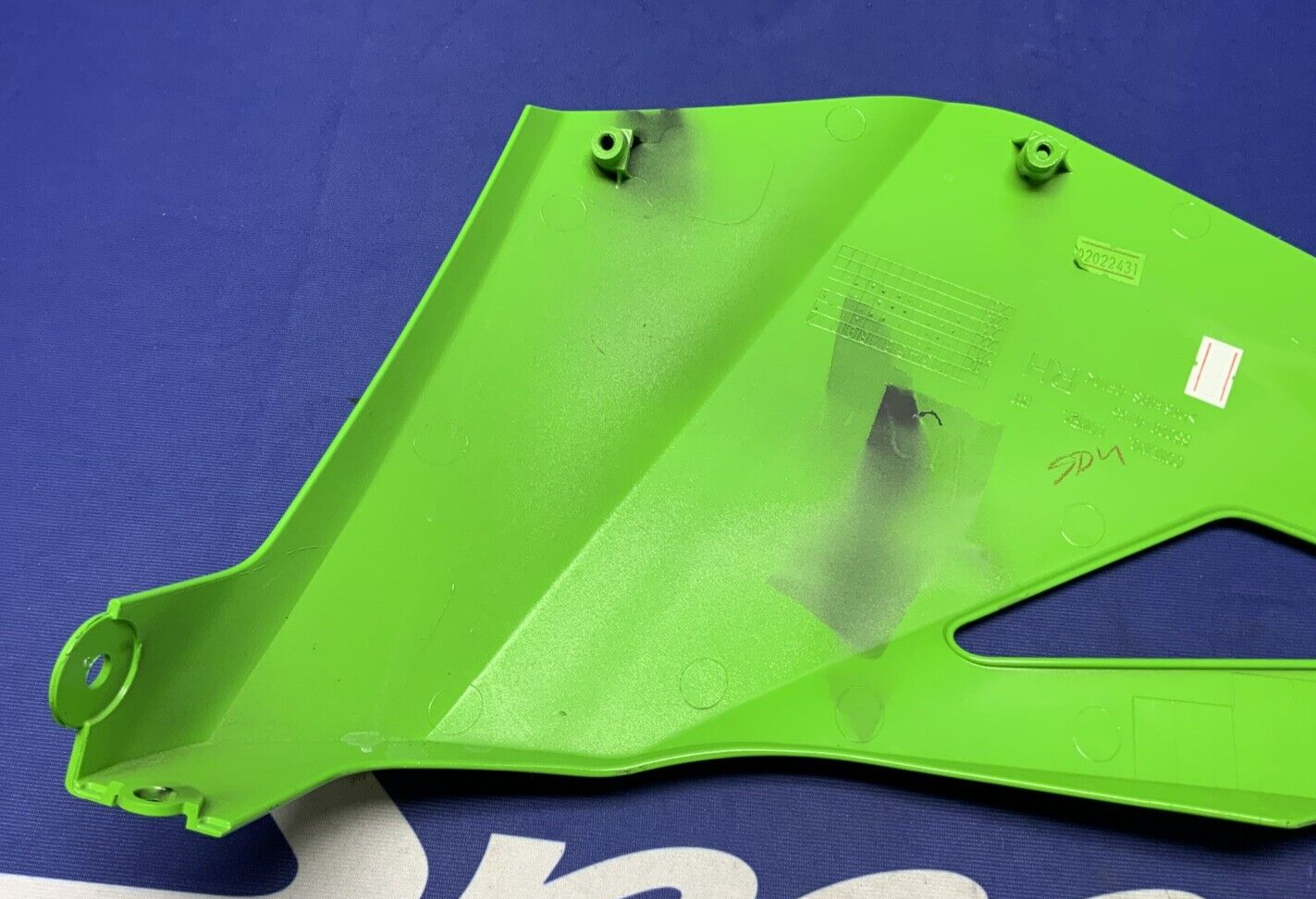 Kawasaki Right Lower Fairing (KRT) ZX-4R/RR 2023-2025 OEM 55028-0735-777