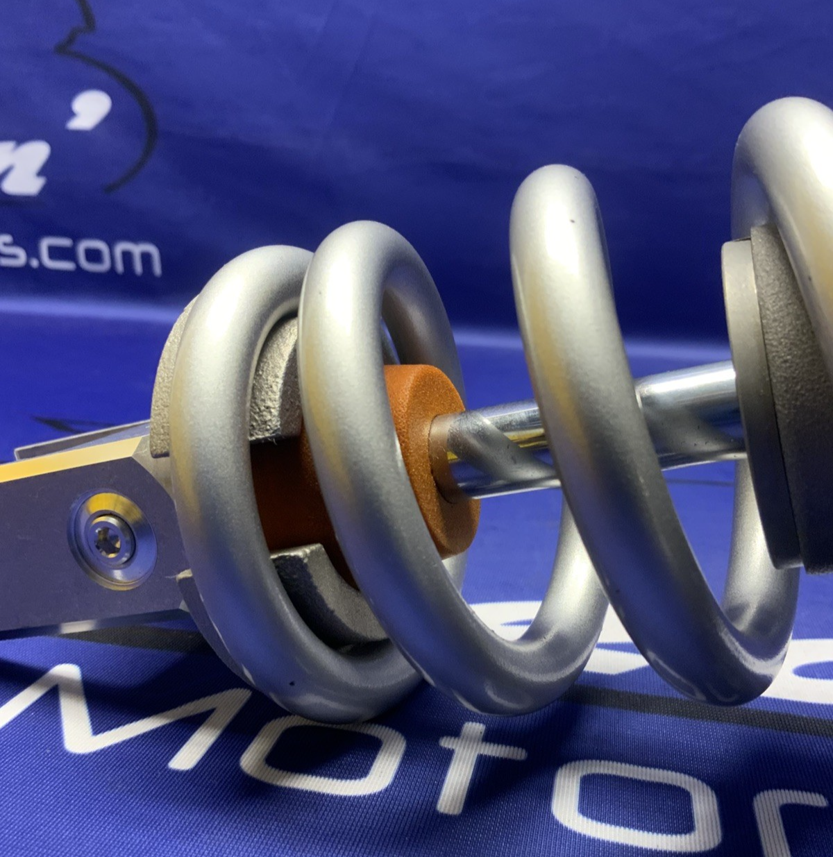 Yamaha Rear Shock YZF-R6 2017-2024 OEM BN6-22210-00-00