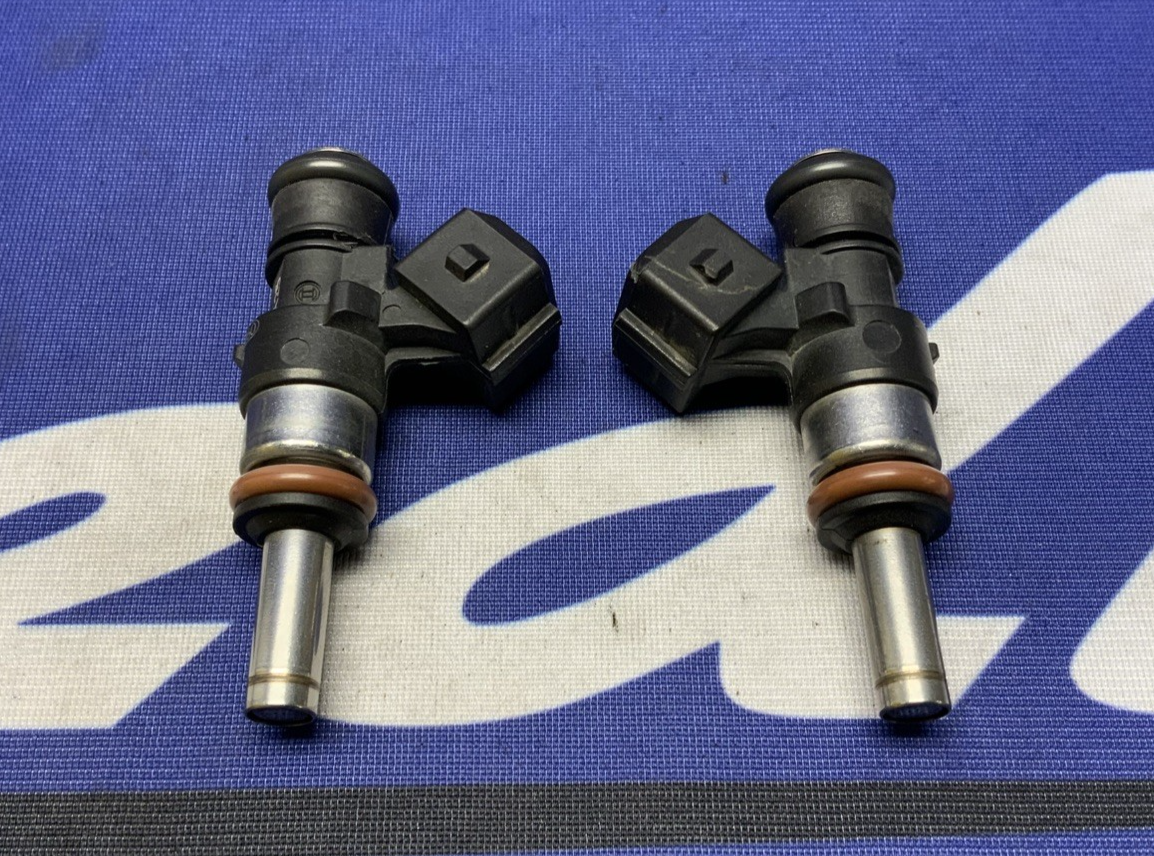 BMW Injector Set R1200GS 2004-2018 OEM 13617672335