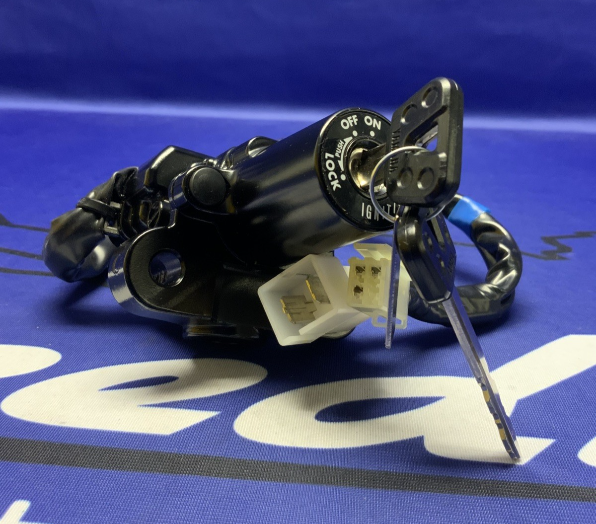 Yamaha Lock Set YZF-R6 2017-2024 OEM BN6-82501-11-00