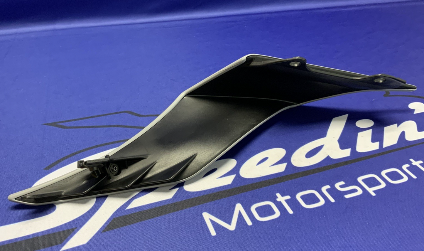 Yamaha Right Tail Fairing (Gray & Blue) YZF-R6 2017-2024 OEM BN6-W2172-50-P5