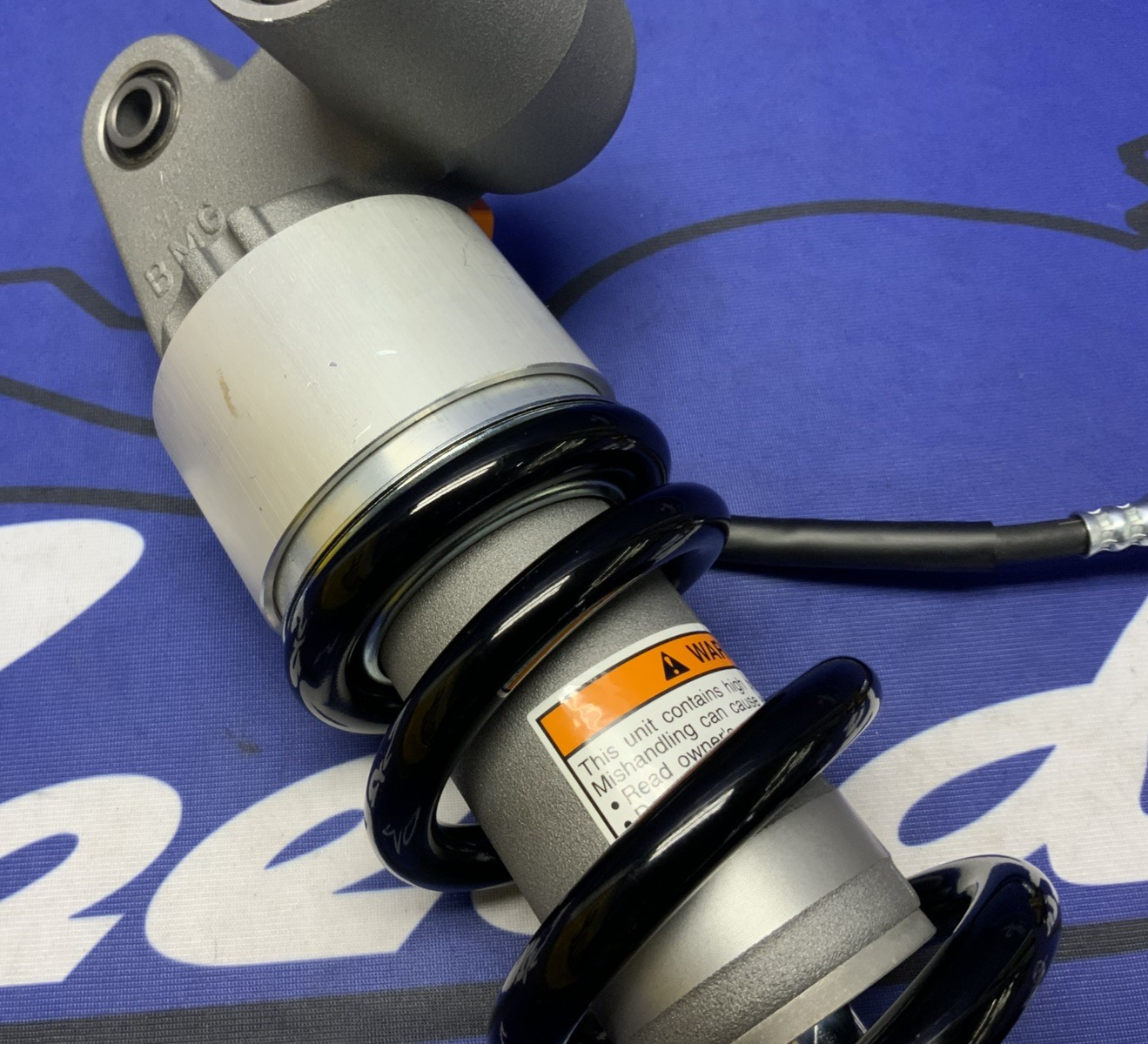 Yamaha Rear Shock Assembly YZF-R9 2025 OEM BKN-22210-40-00