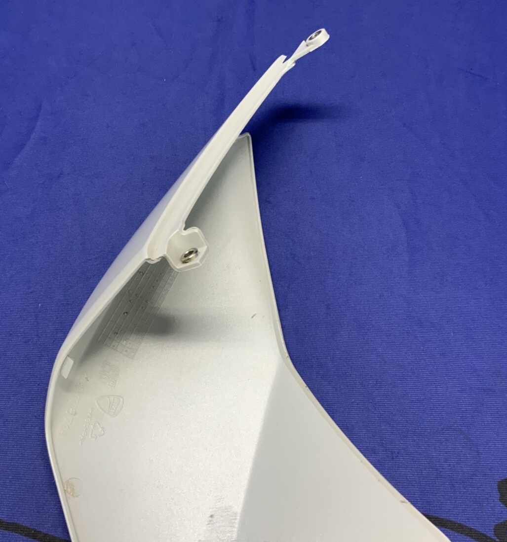 Ducati Right Rear Frame Cover (White) Panigale 899 2014, 2015 OEM 48211911AW