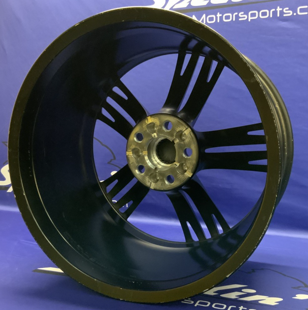Chevrolet Front Camaro Wheel ZL1 1LE 2016-2024 OEM 84328495