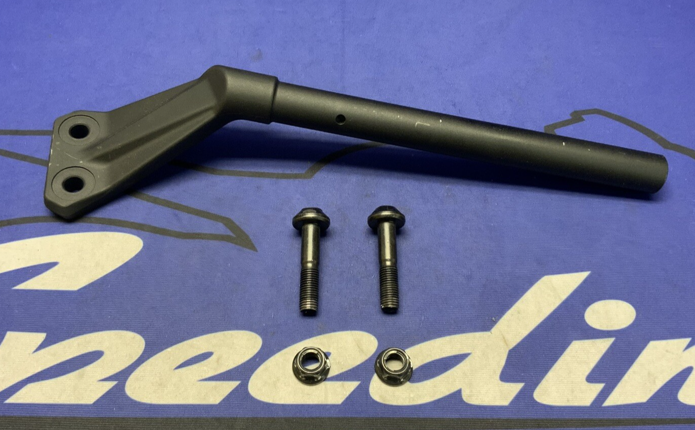 Suzuki Right Handle Bar W/ Mounting Hardware GSX-8R 2024-2025 OEM 56111-25L20