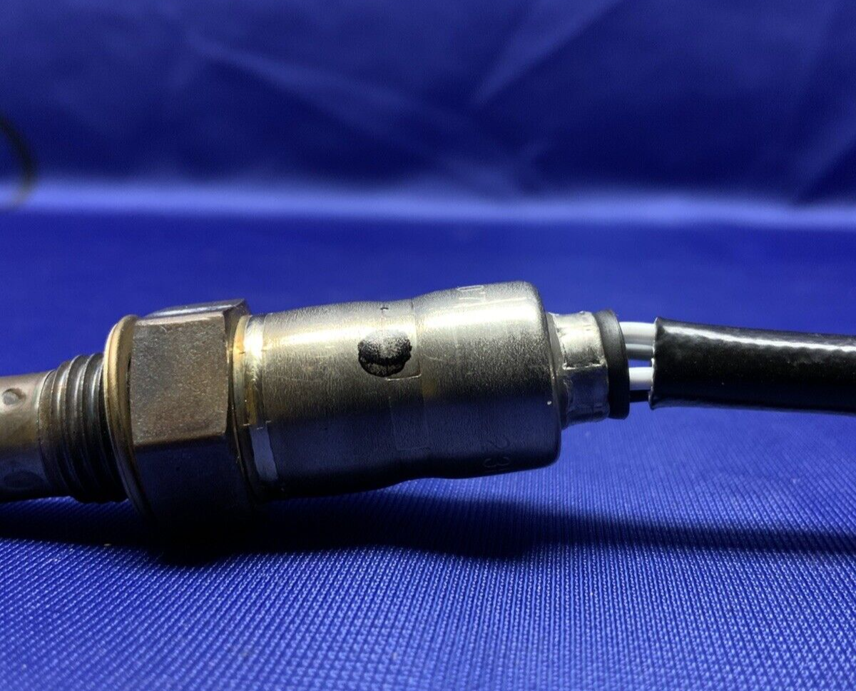 Suzuki Oxygen Sensor GSXR 600/750 2011-2025 OEM 18213-23H01