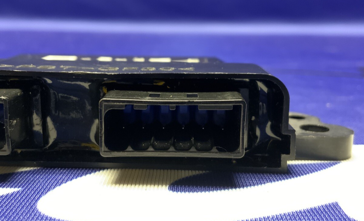 Yamaha Headlight Control Unit (LCU) YZF-R6 2017-2020 OEM 2PP-85490-00-00