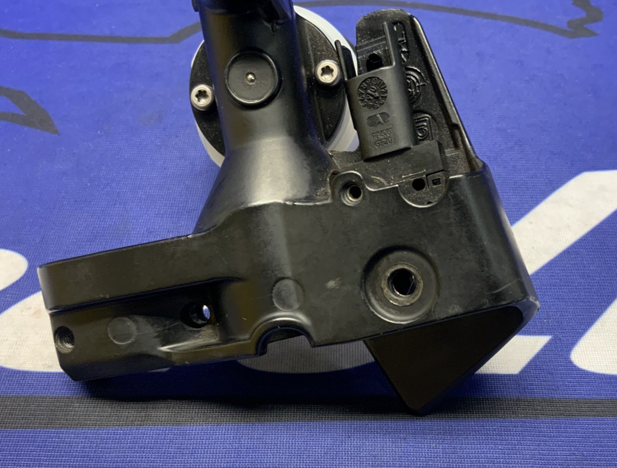BMW Clutch Master Cylinder Assy R1200GS 2004-2010 OEM 32727728852