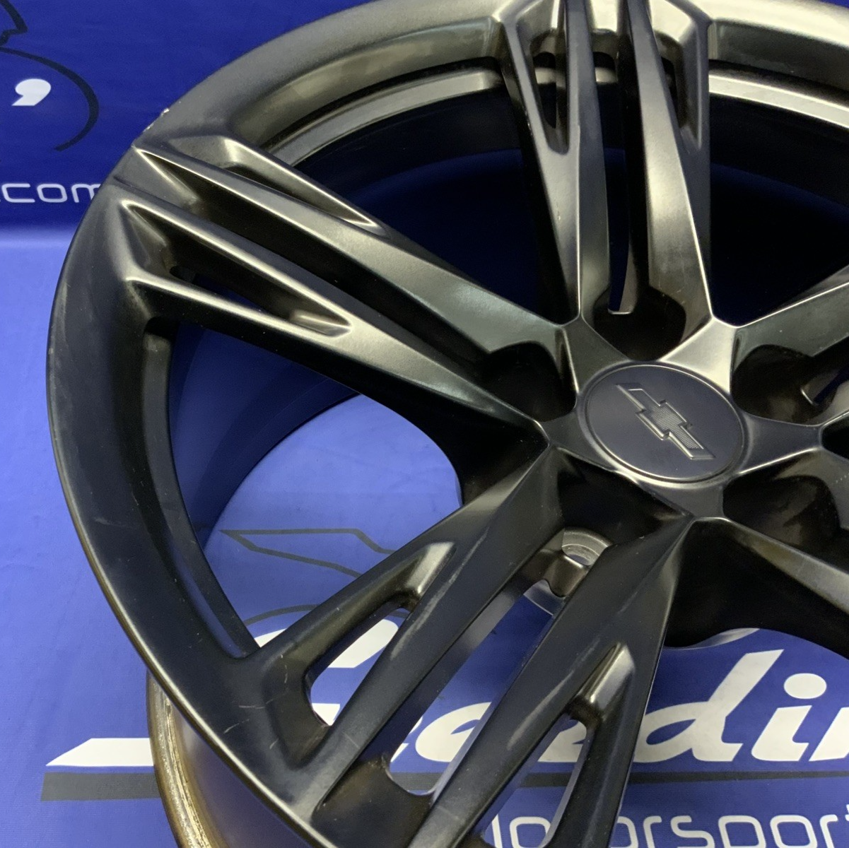 Chevrolet Front Camaro Wheel ZL1 1LE 2016-2024 OEM 84328495