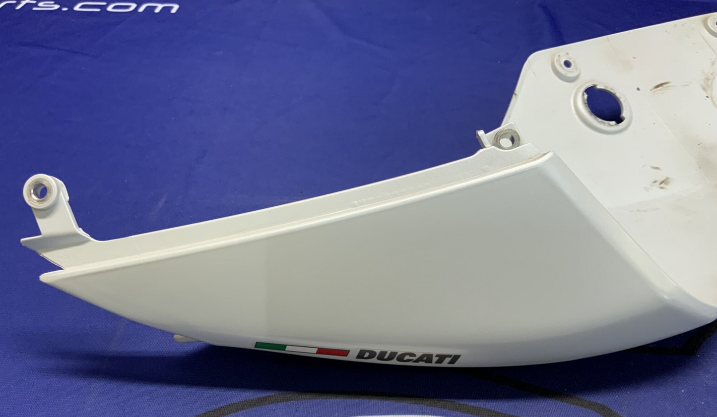 Ducati Right Rear Frame Cover (White) Panigale 899 2014, 2015 OEM 48211911AW