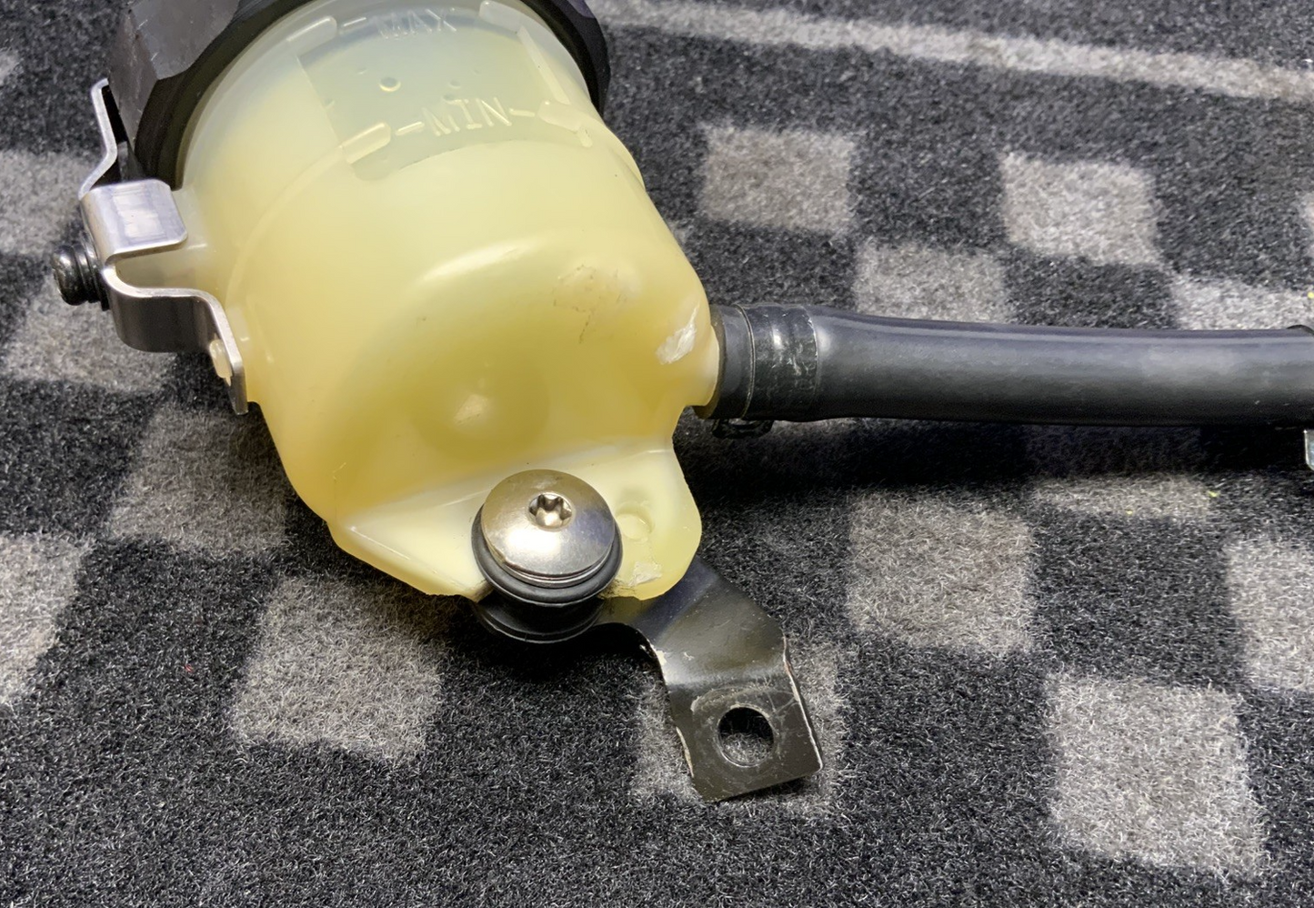 BMW Master Cylinder Reservoir S1000RR 2019-25, M1000RR 2021-25 OEM 32728405667