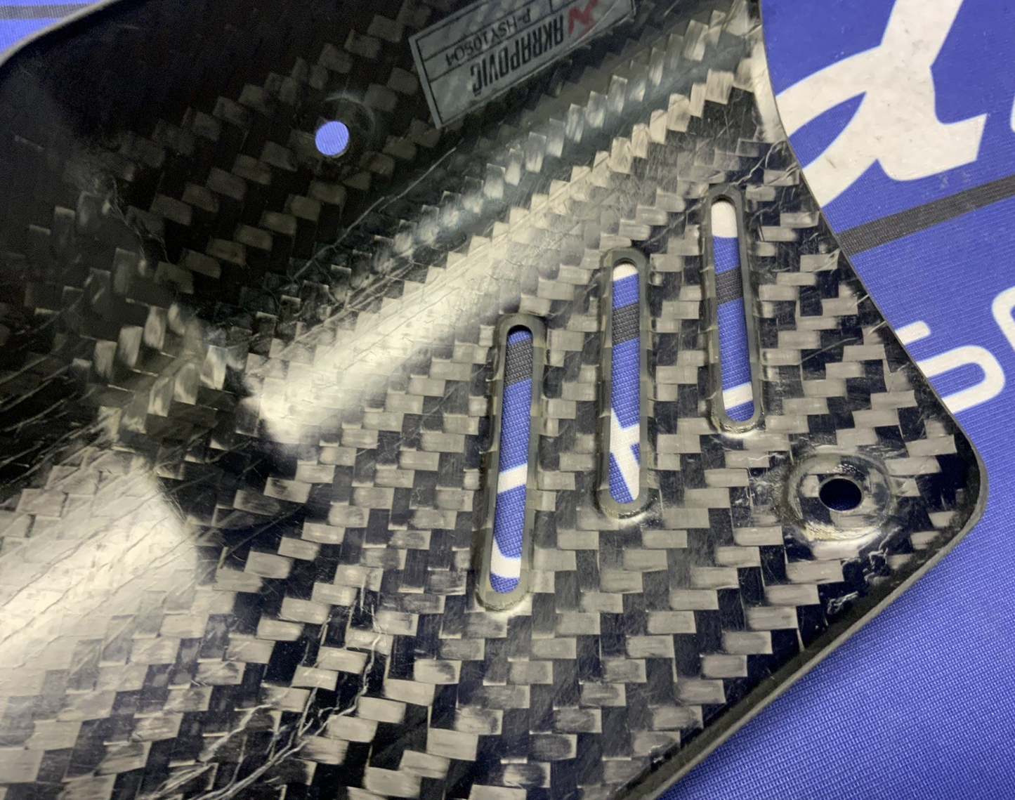 Akrapovic Carbon Heat Shield S-Y10SO15-HAPT, S-Y6R9-APT, S-Y6E9-APT P-HSY10SO4