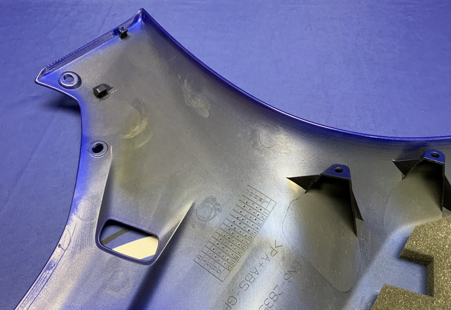 Yamaha Right Lower Fairing (Blue) YZF-R6 2017-2024 OEM BN6-W283V-90-P0