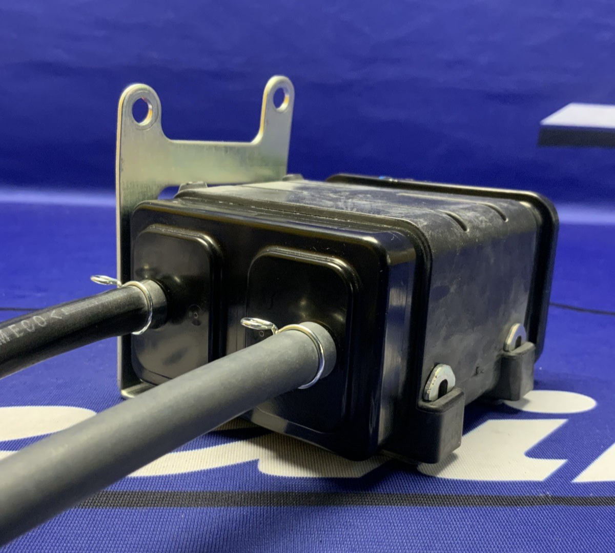 Yamaha EVAP Canister YZF-R6 2017-2024 OEM 2CR-24170-00-00