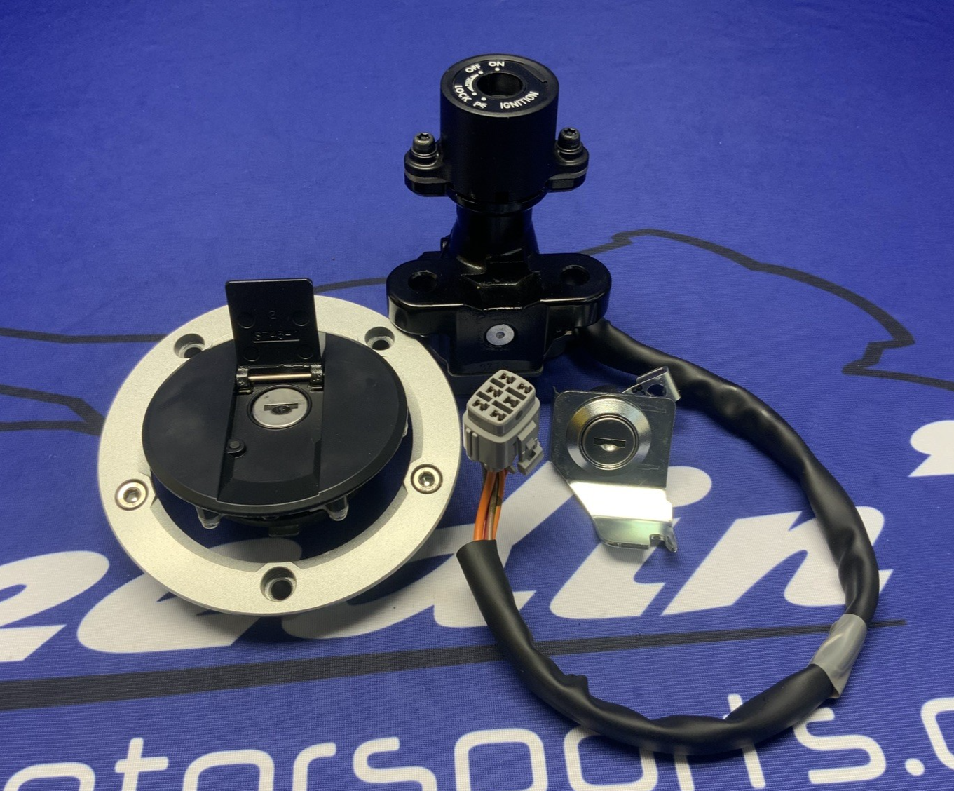 Suzuki Lock Set GSXR 600/750 2008-2025 OEM 37101-40842