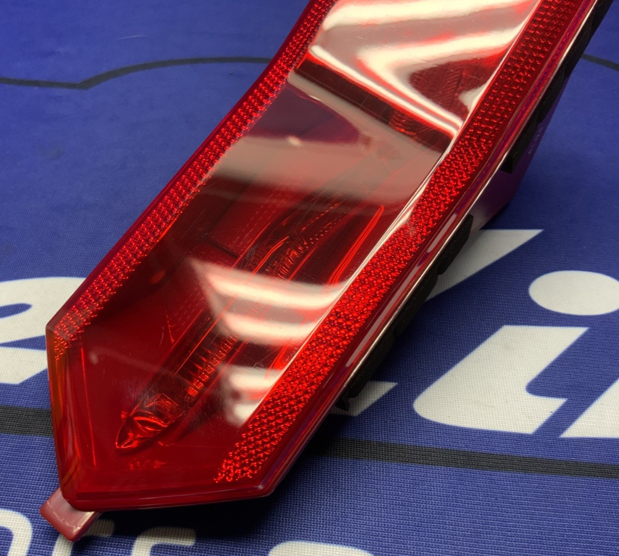 Yamaha Tail Light Assembly YZF-R9 2025 OEM BKN-84700-00-00