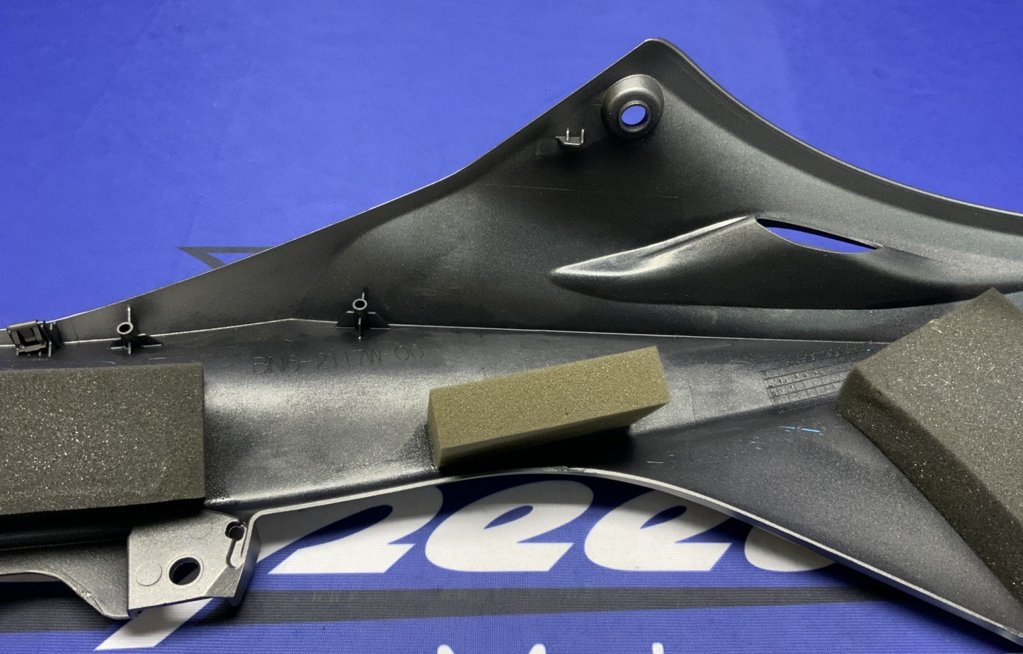 Yamaha Right Upper Fairing (Dark Gray) YZF-R6 2017-2024 OEM BN6-2117W-00-P4