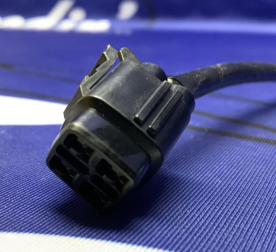 Suzuki Oxygen Sensor GSXR 600/750 2011-2025 OEM 18213-23H01