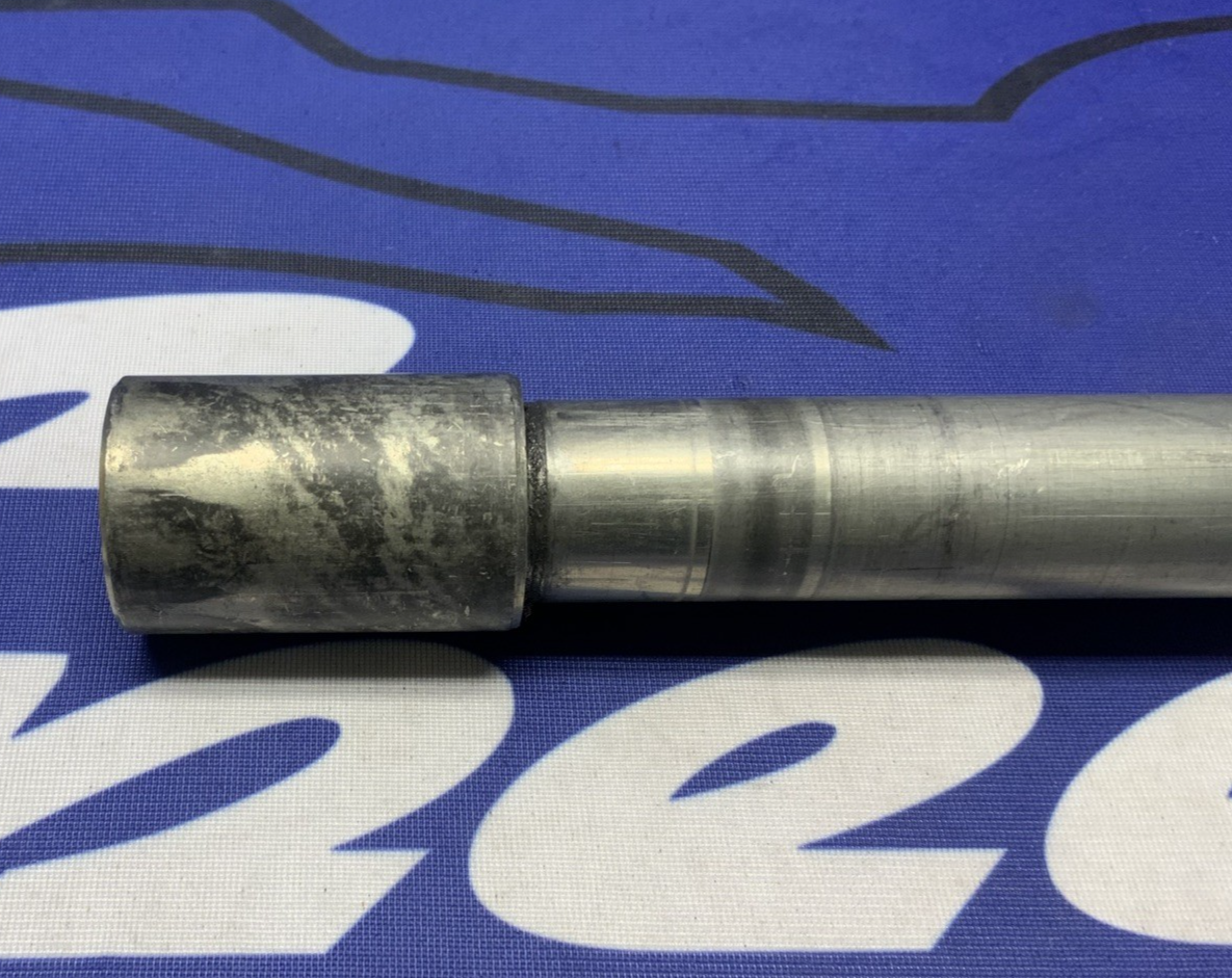 Yamaha Front Axle W/ Woodcraft Slider YZF-R6 2003-2016 OEM 2C0-25181-00-00