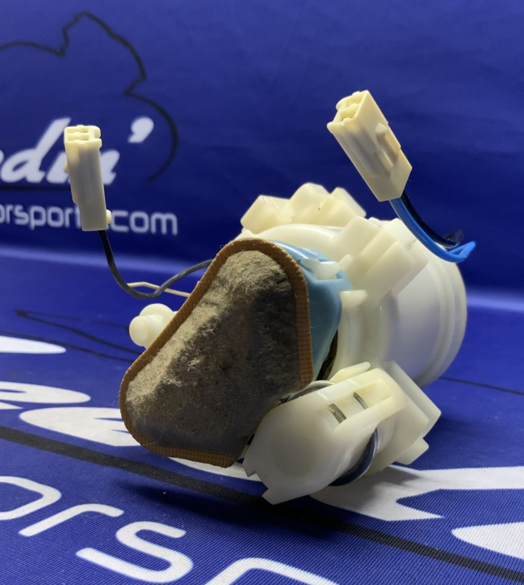 Yamaha Fuel Pump Assembly YZF-R6 2006-2007 OEM 2C0-13907-03-00
