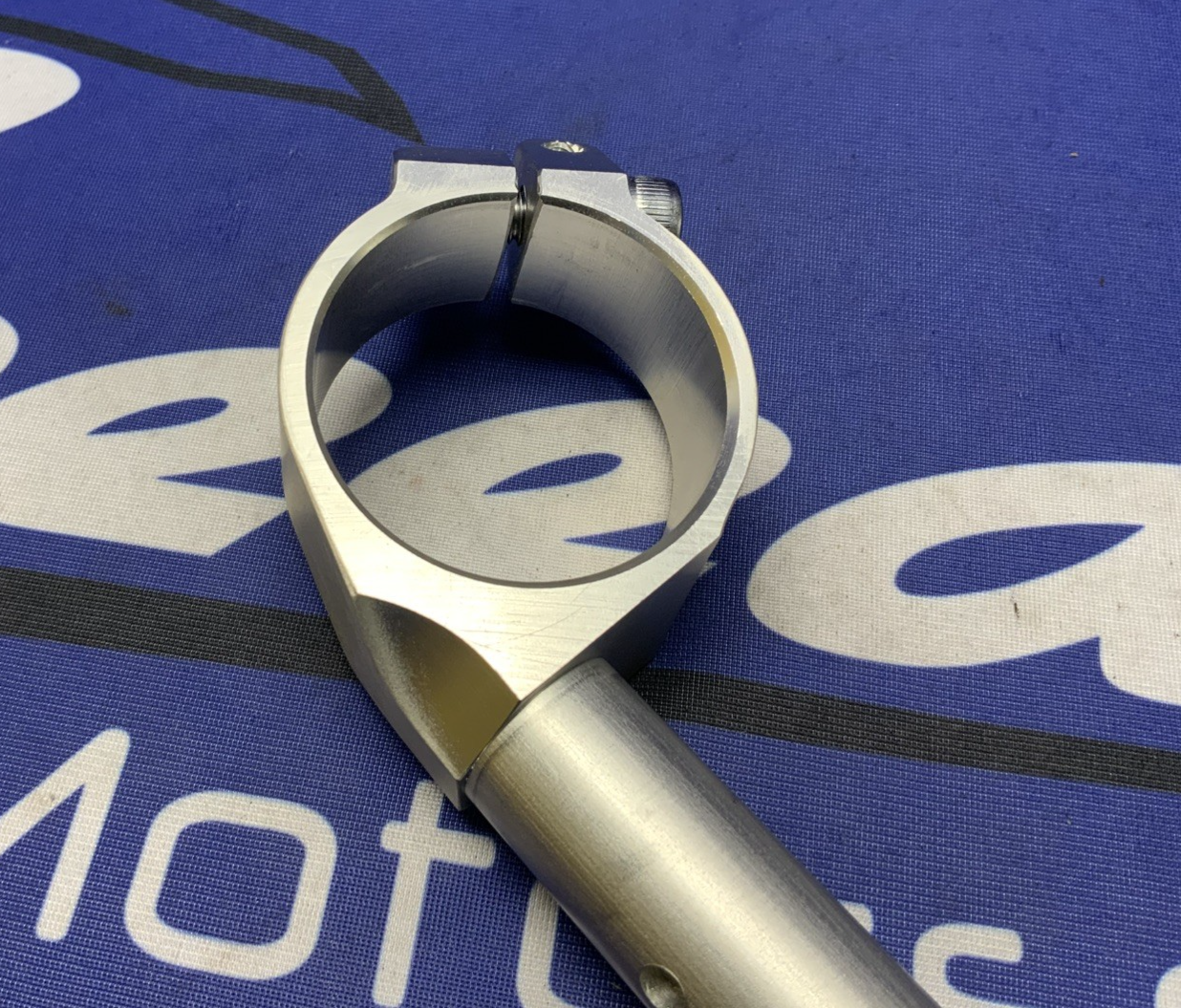 Yamaha Right Handlebar YZF-R9 2025 OEM BKN-26122-00-00