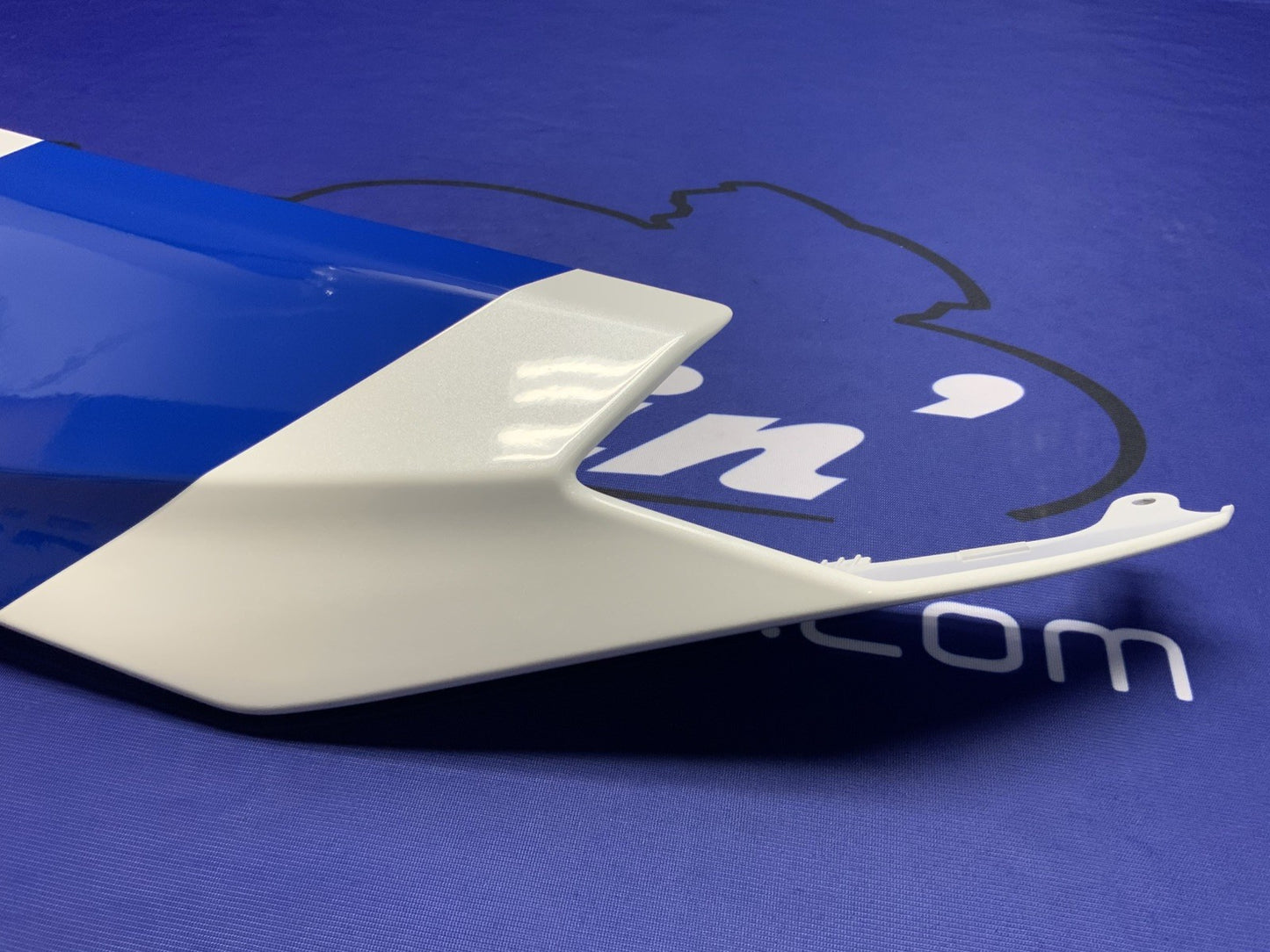 Kawasaki Right Tail Fairing (40th Ann) ZX-10R/RR 2021-25 OEM 36001-0701-69W
