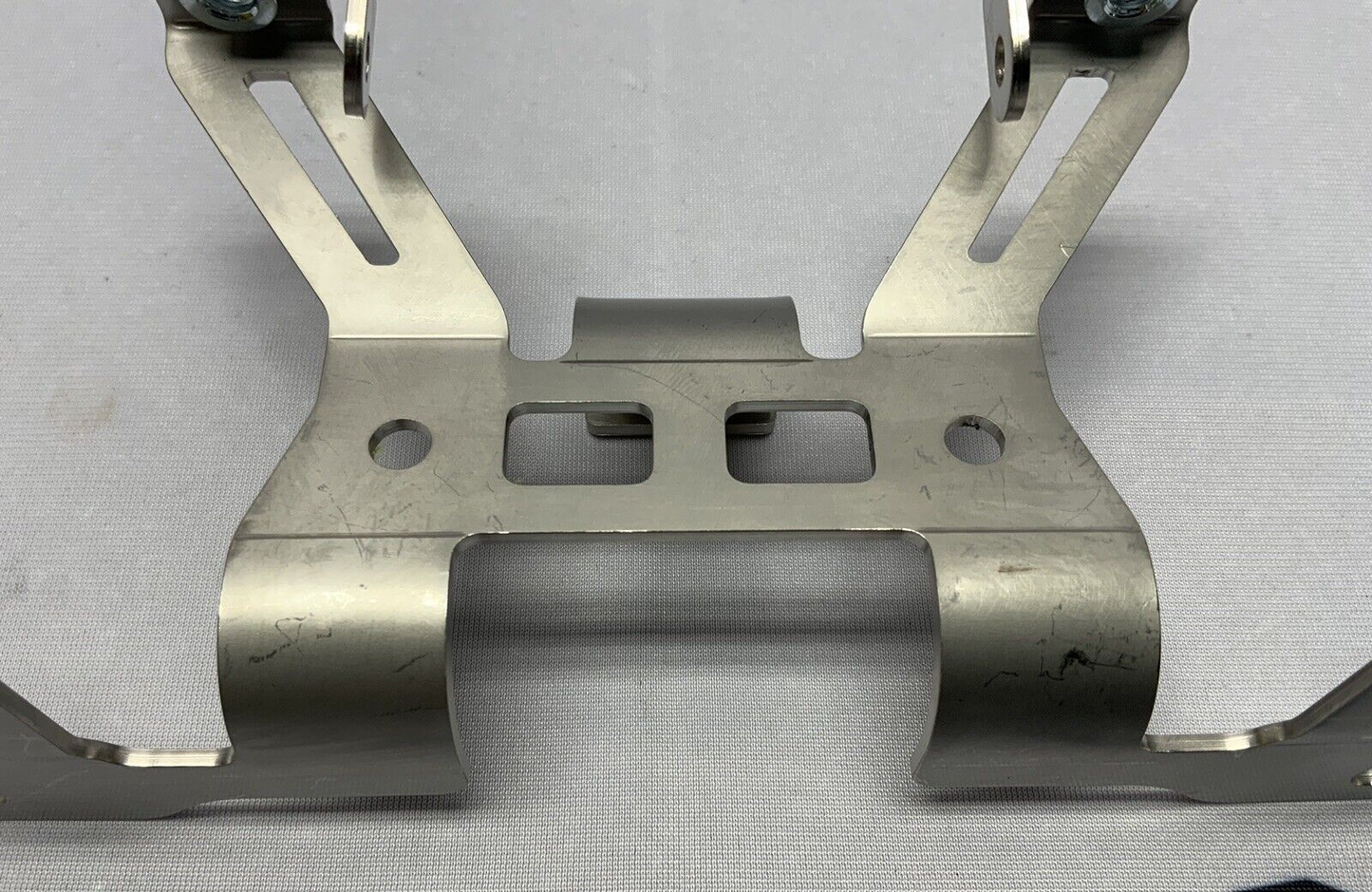 Alpha Racing Rear Tail Bracket 4663DA10700