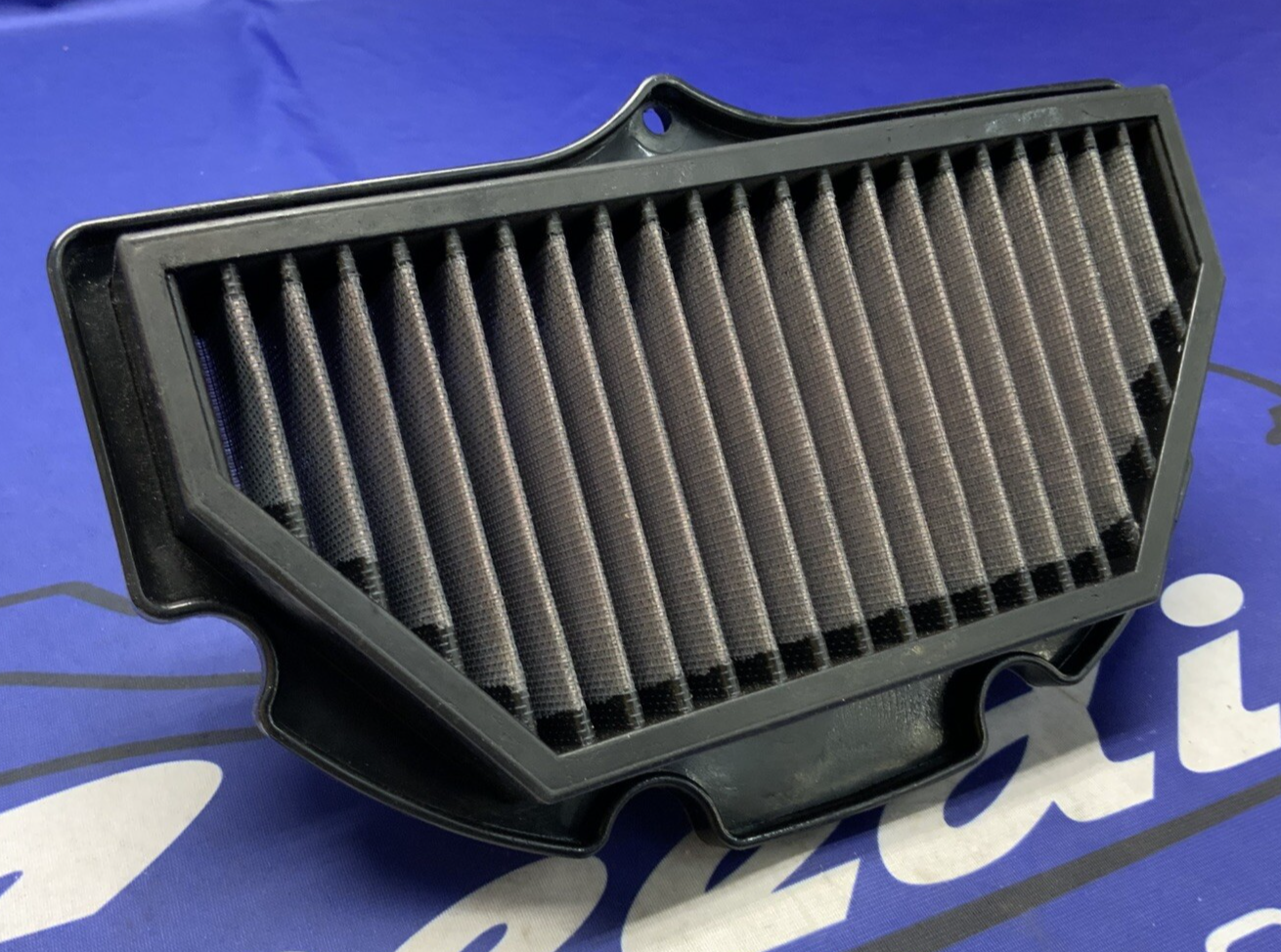 K&N High Flow Air Filter GSXR 600 2006-2010 SU-7506