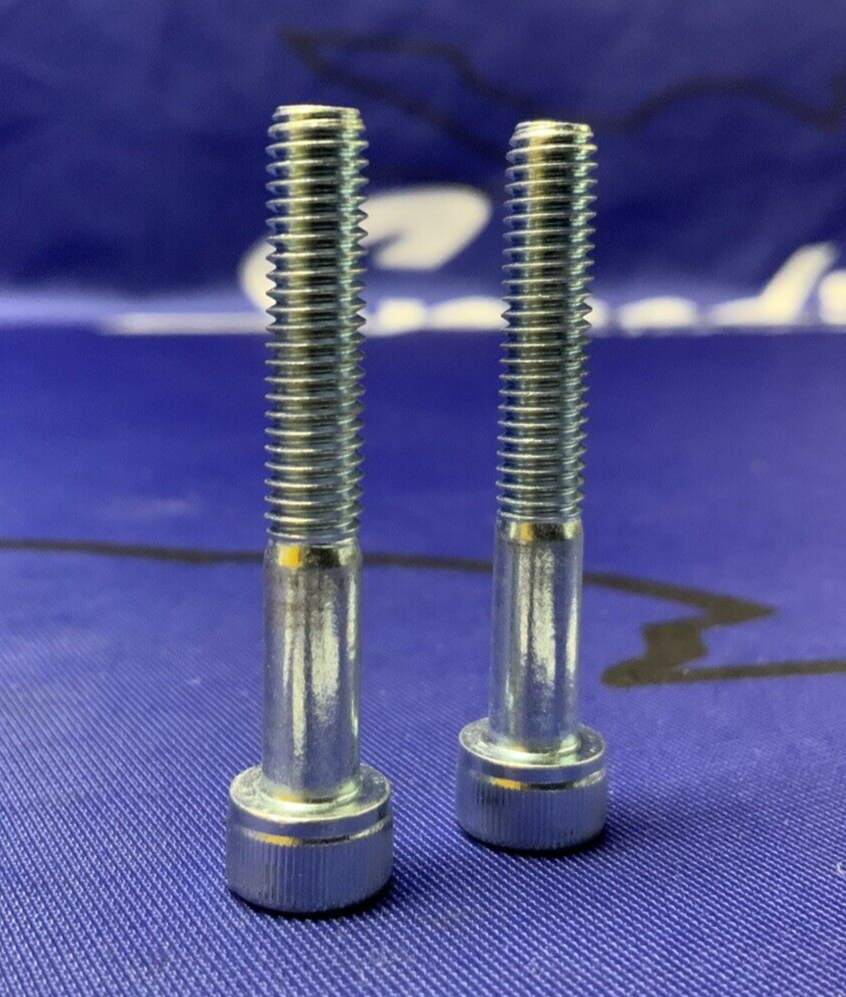 Driven Racing D Axis Spools (Black) YZF-R6 1999-2018 DXS-6 BK