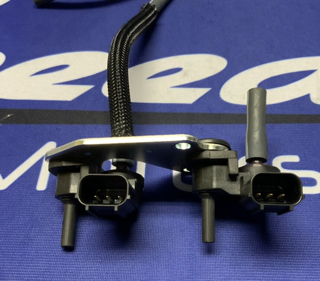 MAP Sensor Assembly Kawasaki ZX-10R/RR 2021-2025 OEM 21176-0906