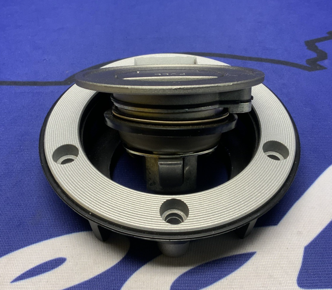 Yamaha Lock Set YZF-R6 2017-2024 OEM BN6-82501-11-00