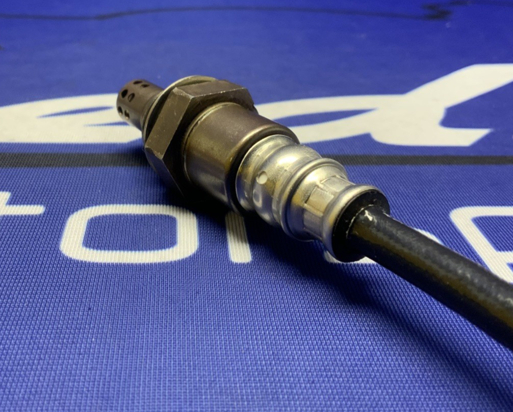 Yamaha Oxygen Sensor YZF-R6 2008-2024 OEM 13S-8592A-00-00